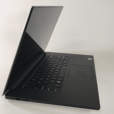 Dell XPS 15 Intel i7 16GB/512GB OLED
